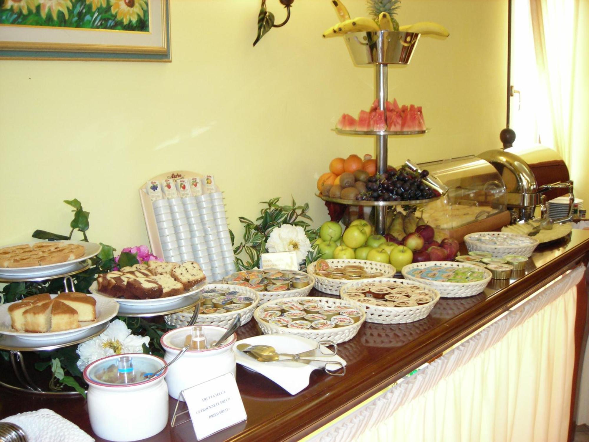 Hotel Smeraldo Lazise Dış mekan fotoğraf