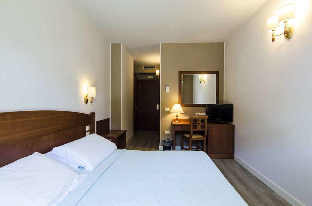 Hotel Smeraldo Lazise Dış mekan fotoğraf