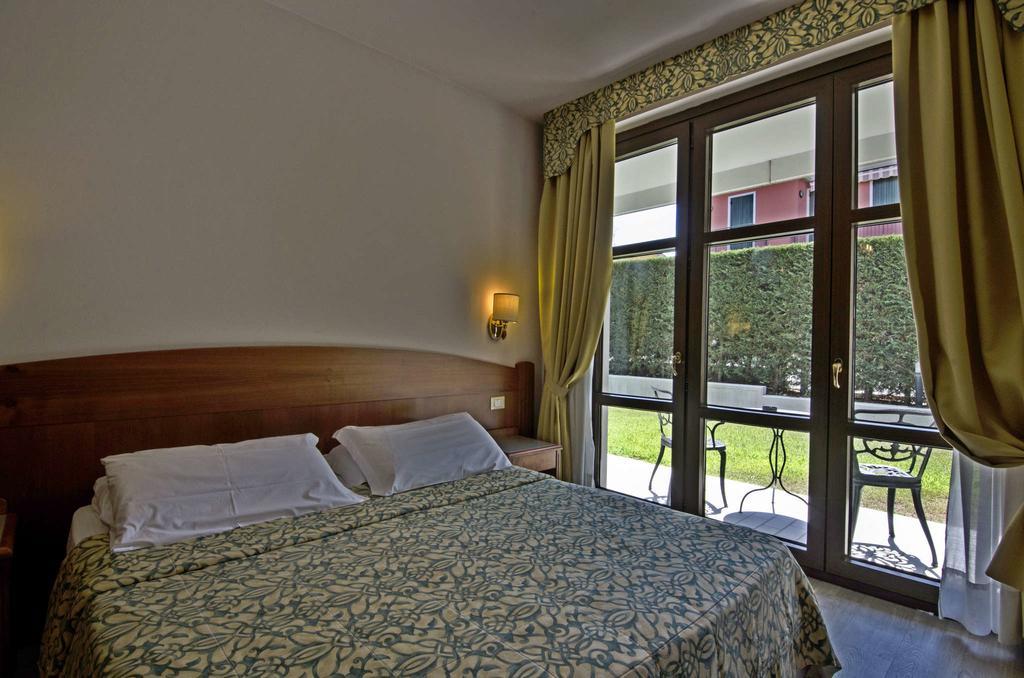 Hotel Smeraldo Lazise Dış mekan fotoğraf