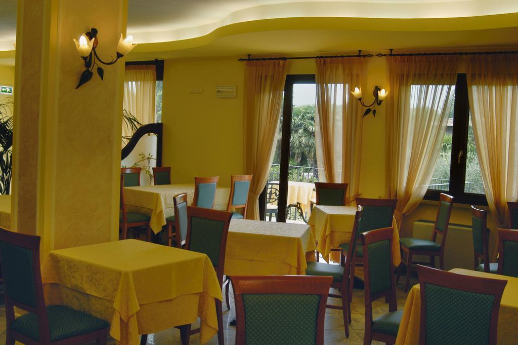 Hotel Smeraldo Lazise Dış mekan fotoğraf