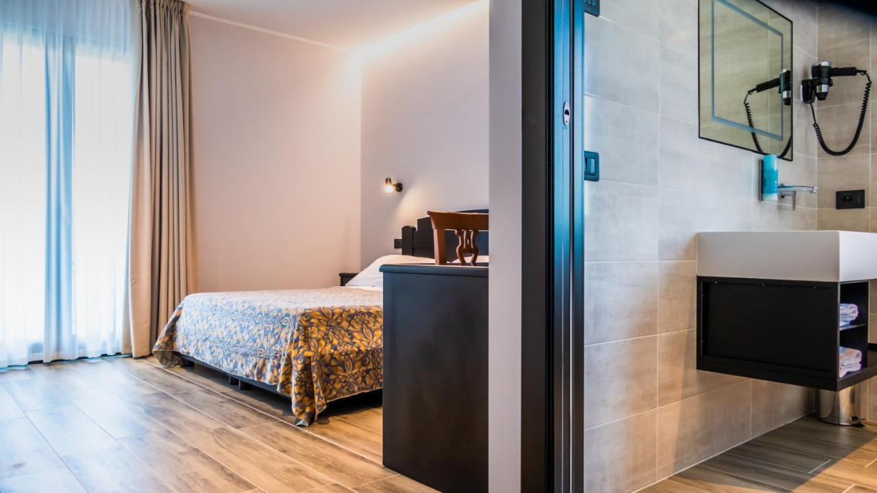 Hotel Smeraldo Lazise Dış mekan fotoğraf