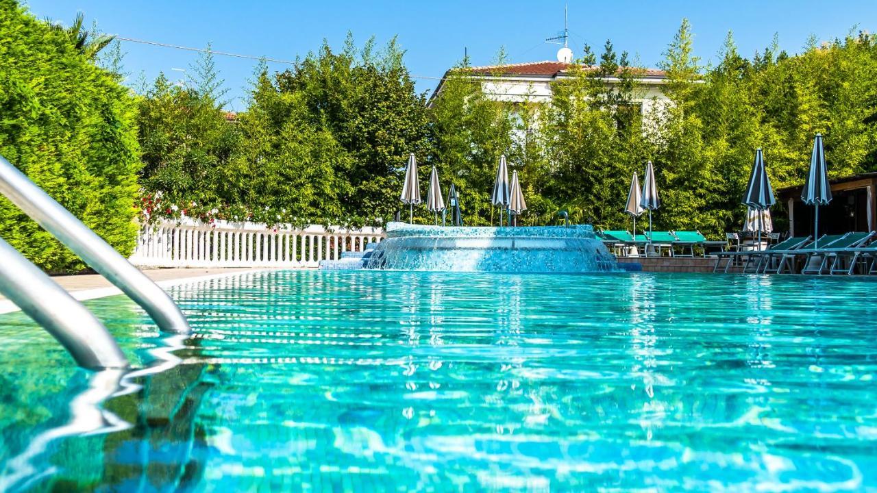 Hotel Smeraldo Lazise Dış mekan fotoğraf